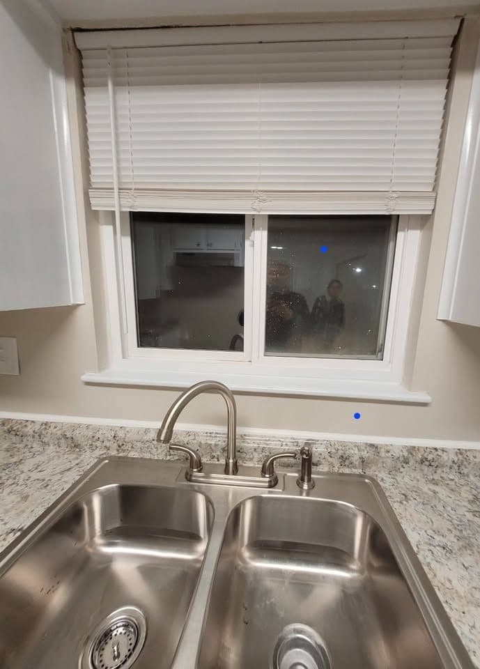 2 Beds 1 Bath House 6