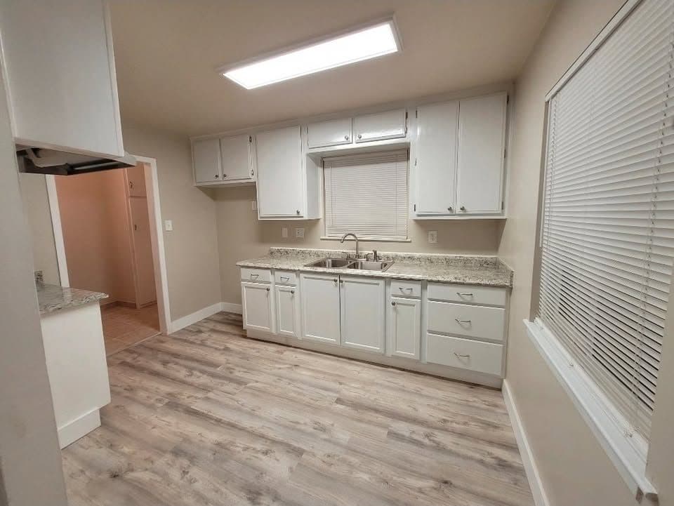 2 Beds 1 Bath House 4
