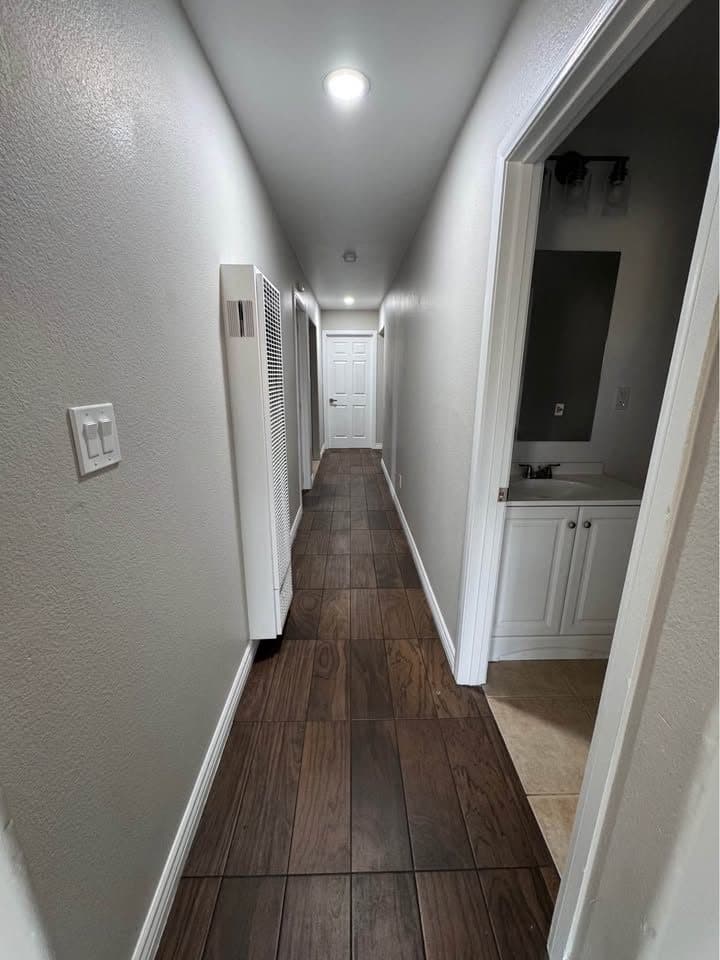 4 Beds 2 Baths - House 6
