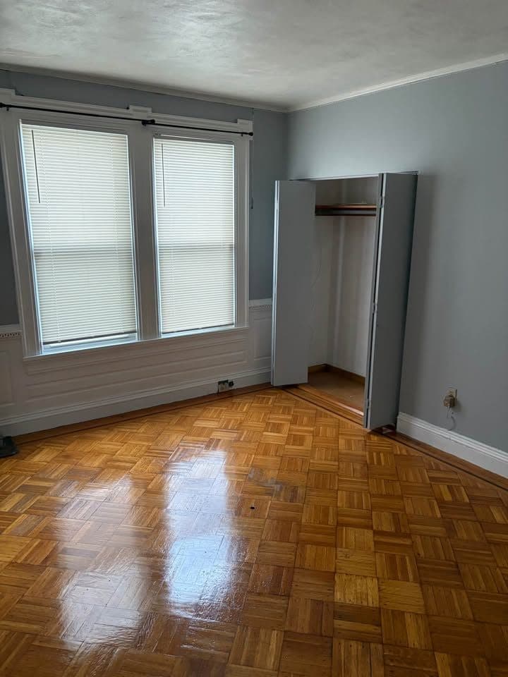 Private room for rent 2