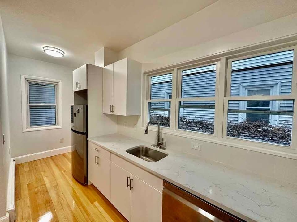 Private room for rent 3