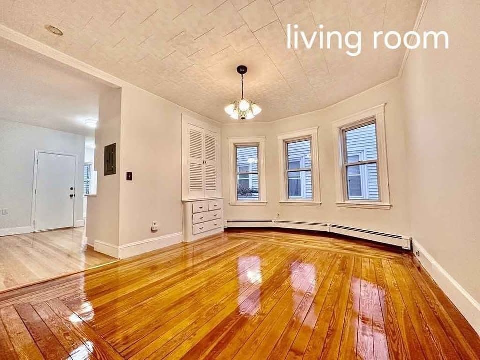 Private room for rent 1