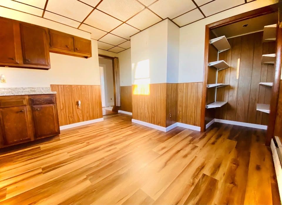 4 Beds 1.5 Baths - Apartment 2