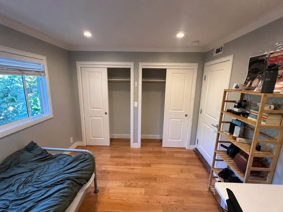 Private room for rent 3