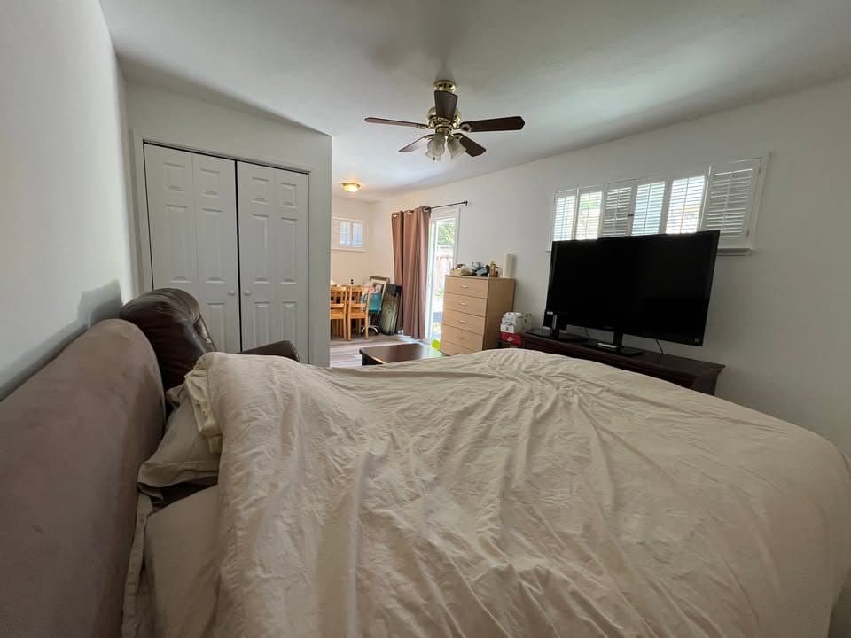 1 Bed 1 Bath - House 2