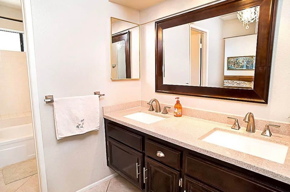 Large private Master bedroom 3