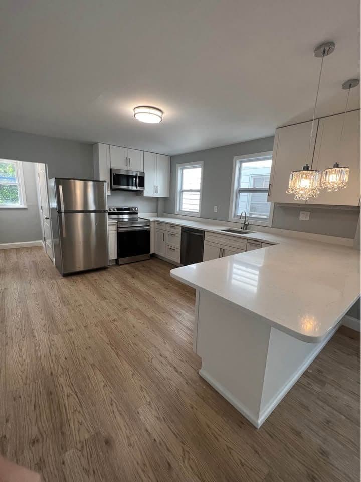 3 Beds 1 Bath - Apartment 3
