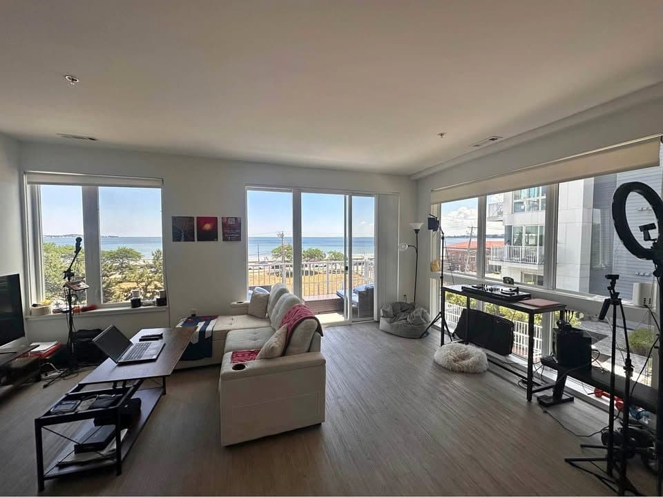 2 Beds 2 Baths - Apartment 1