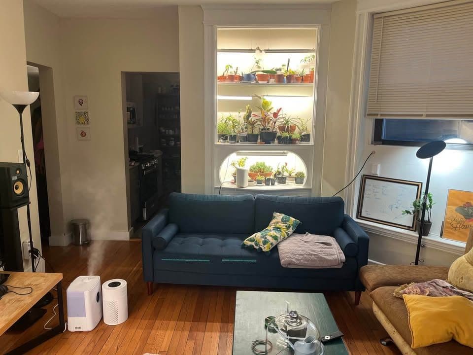 5 Beds 2 Baths - Apartment 2