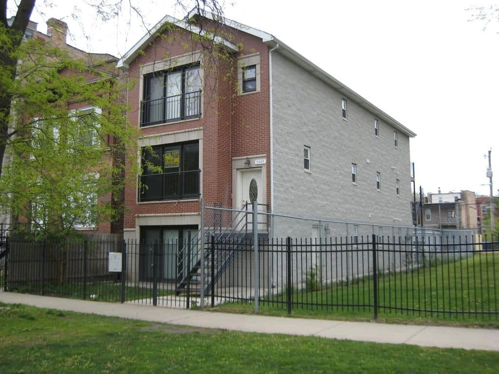 3 BR for rent — 5649 S Wabash Ave, Chicago 1