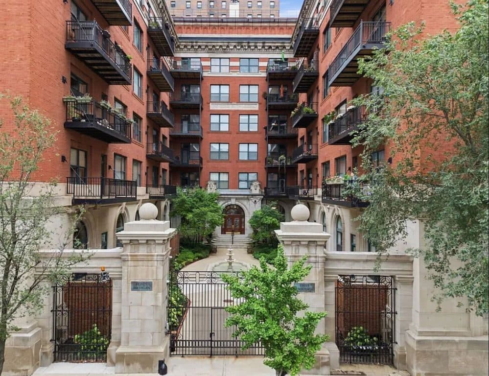 2 BR for rent — 1439 S Michigan Ave APT 405, Chicago 2