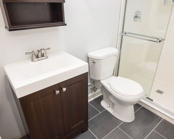 3 BR for rent — 2910 W Touhy Ave APT 1, Chicago 3