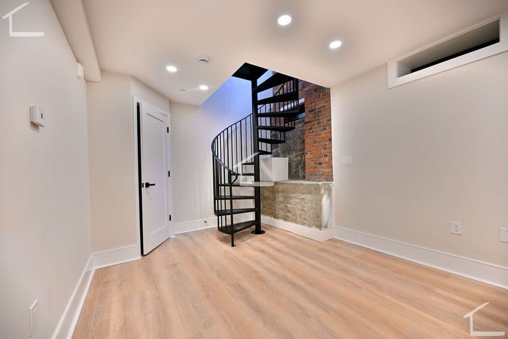 2 BR for rent — 18 Winchester St, Boston 1