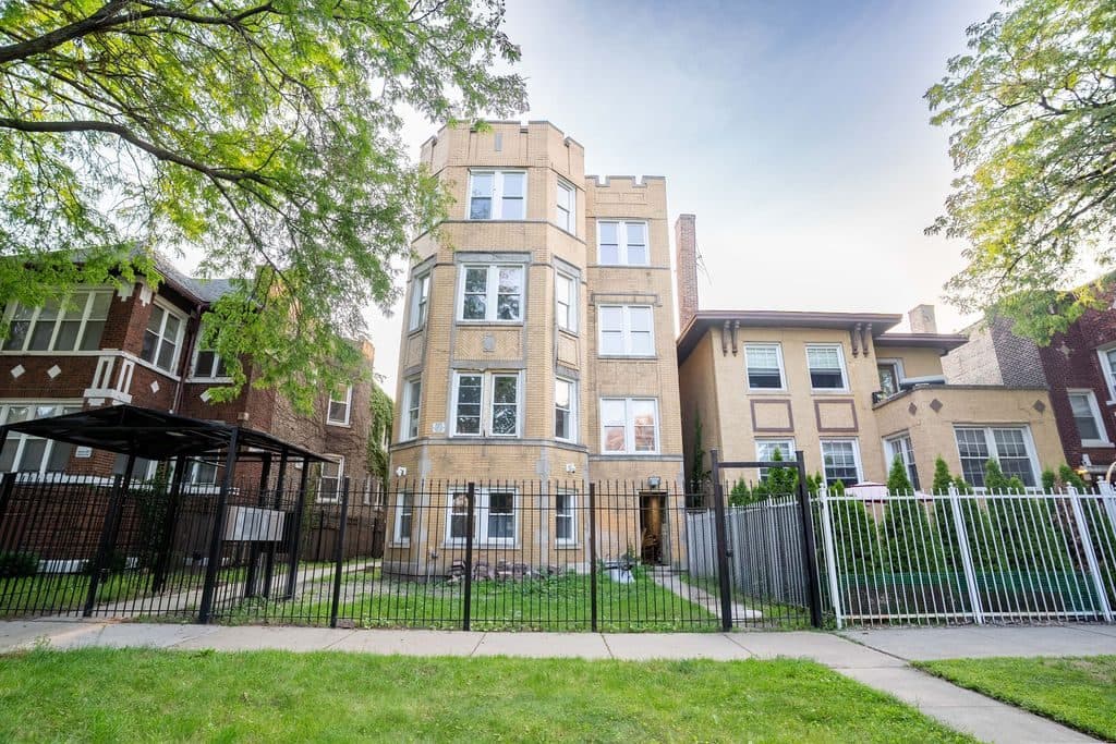 2 BR for rent — 7948 S Evans Ave, Chicago 3