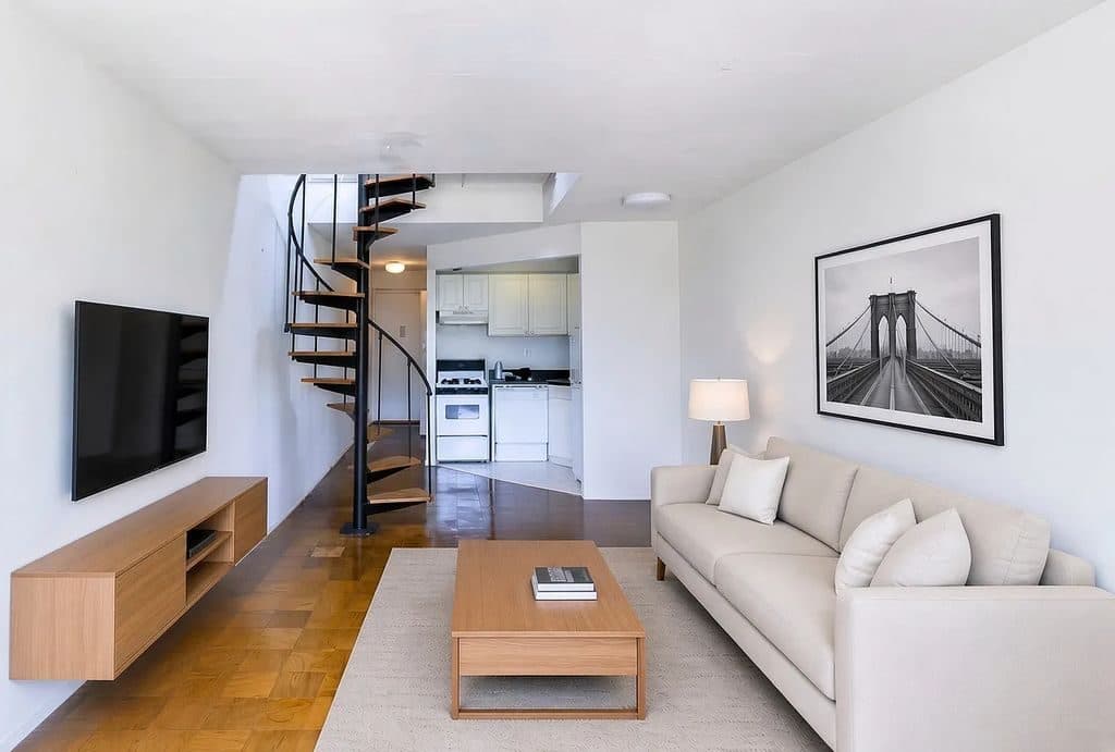 Studio for rent — 220 E 24th St, New York 3