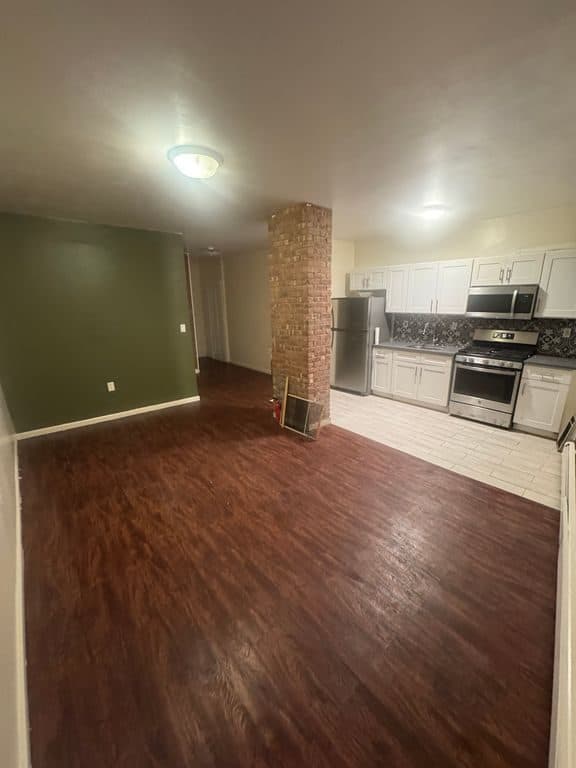 2 BR for rent — 192 Etna St Floor 2, Brooklyn 1
