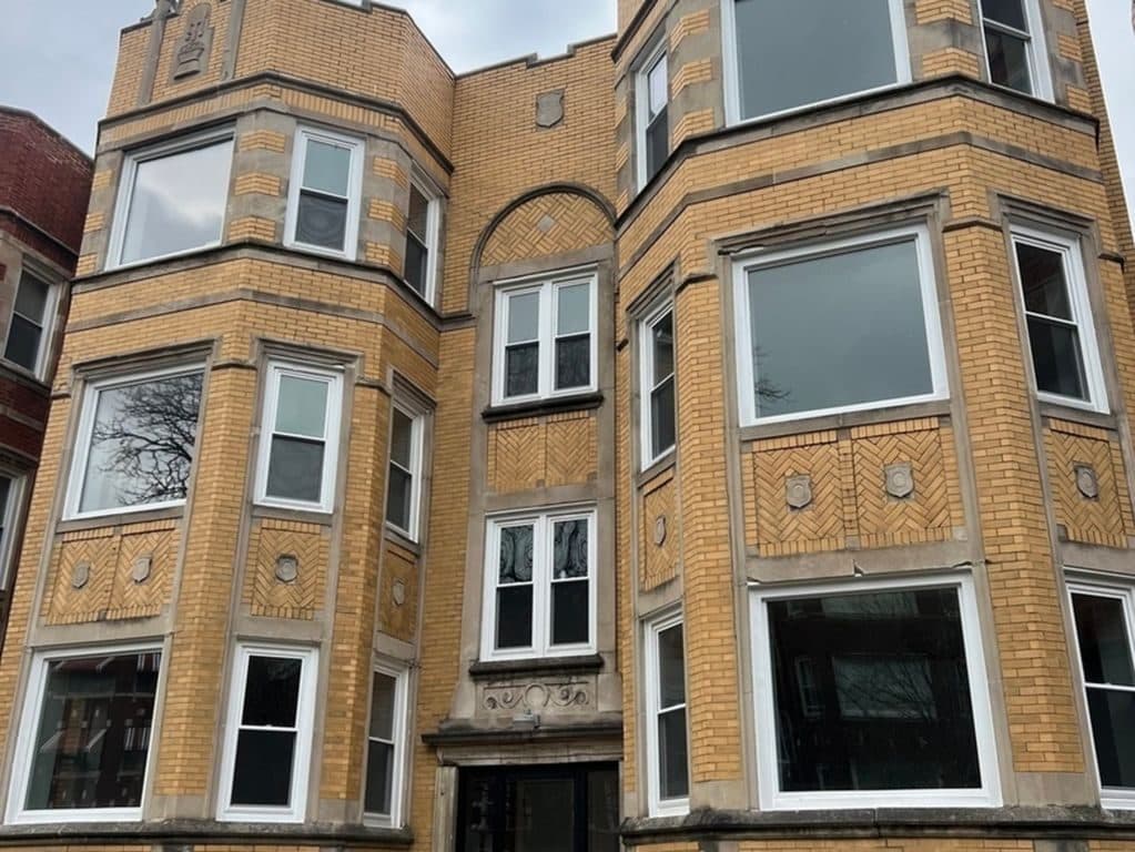 2 BR for rent — 8026 S Drexel Ave #3, Chicago 1