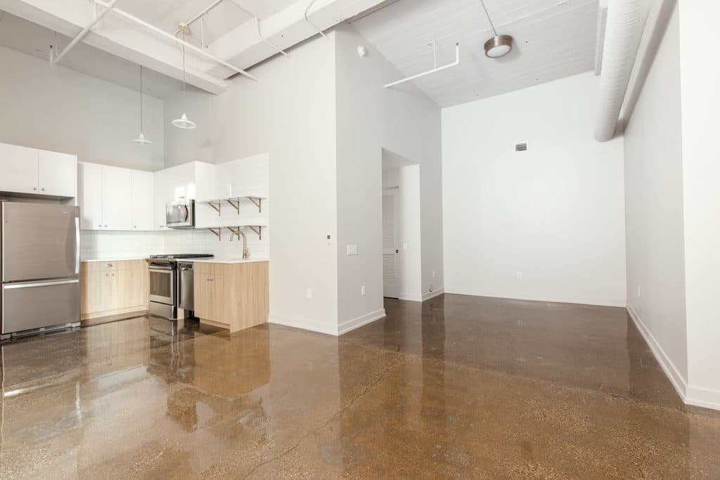 Studio for rent — 676 N Lasalle Dr, Chicago 1