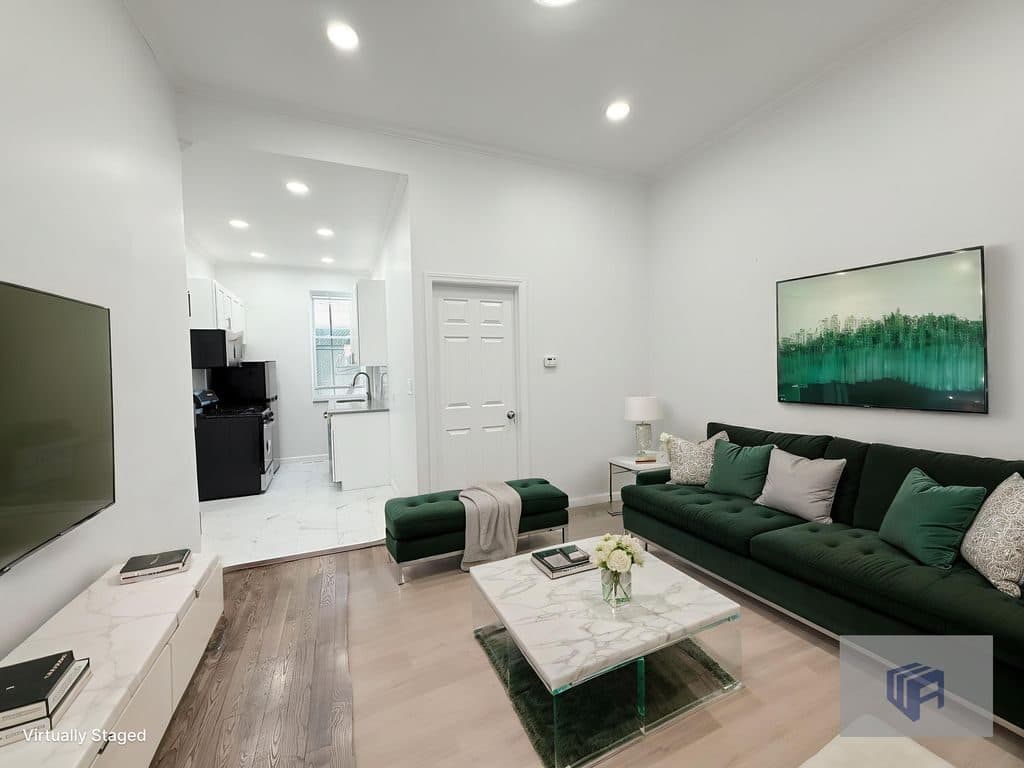 2 BR for rent — 496 Grand St #2B, Brooklyn 1