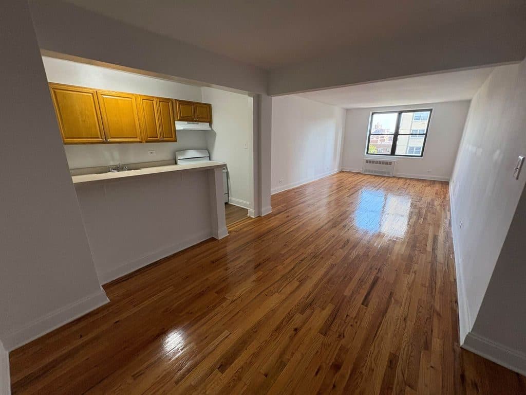 1 BR for rent — 66-25 103rd St, Forest Hills 1