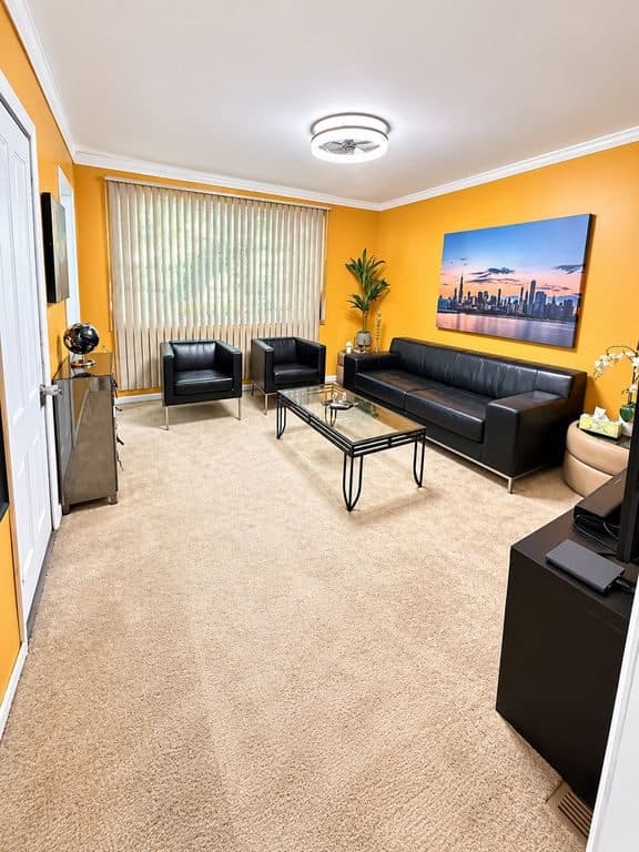 3 BR for rent — 1621 N Drake Ave, Chicago 1