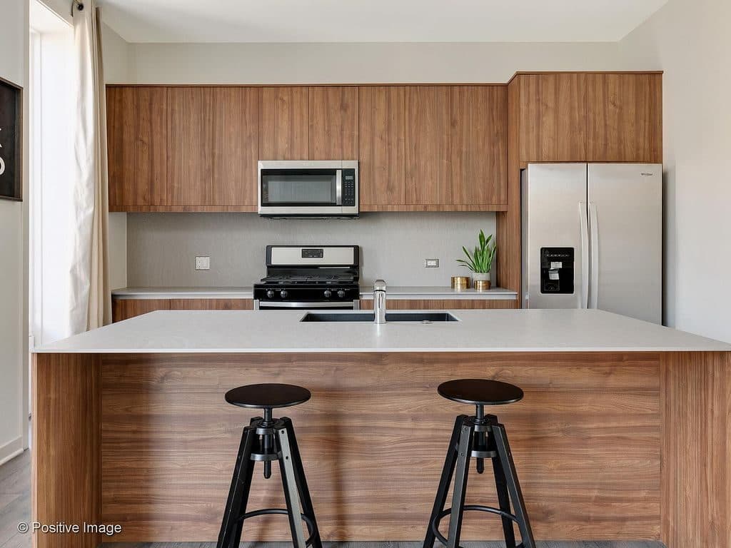2 BR for rent — 2112 N Nashville Ave, Elmwood Park 1