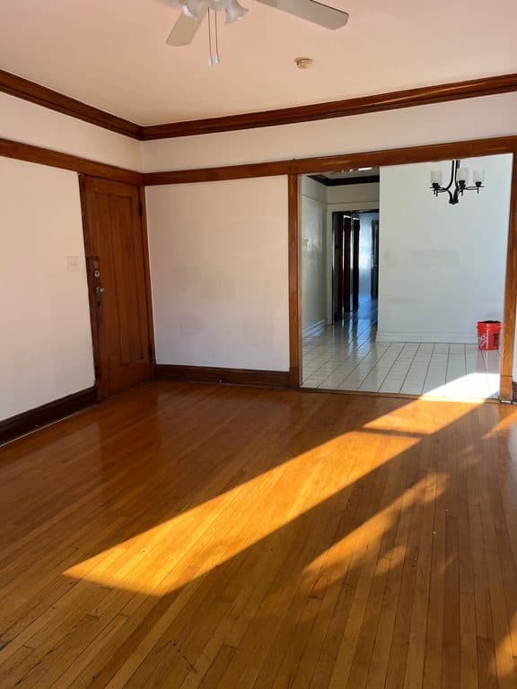 3 BR for rent — 2914 N Springfield Ave #2, Chicago 1