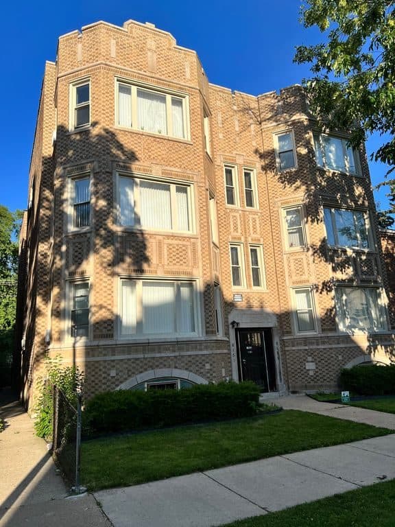 1 BR for rent — 8155 S Paulina St #3, Chicago 1