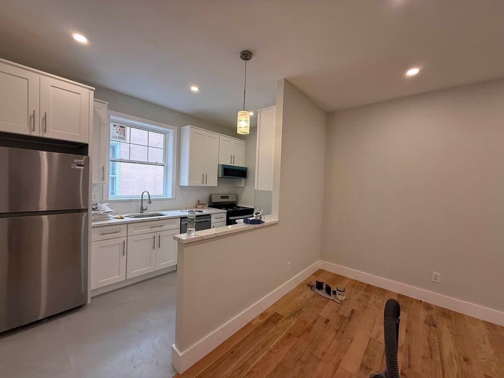 1 BR for rent — 30-40 35th St, Astoria 1