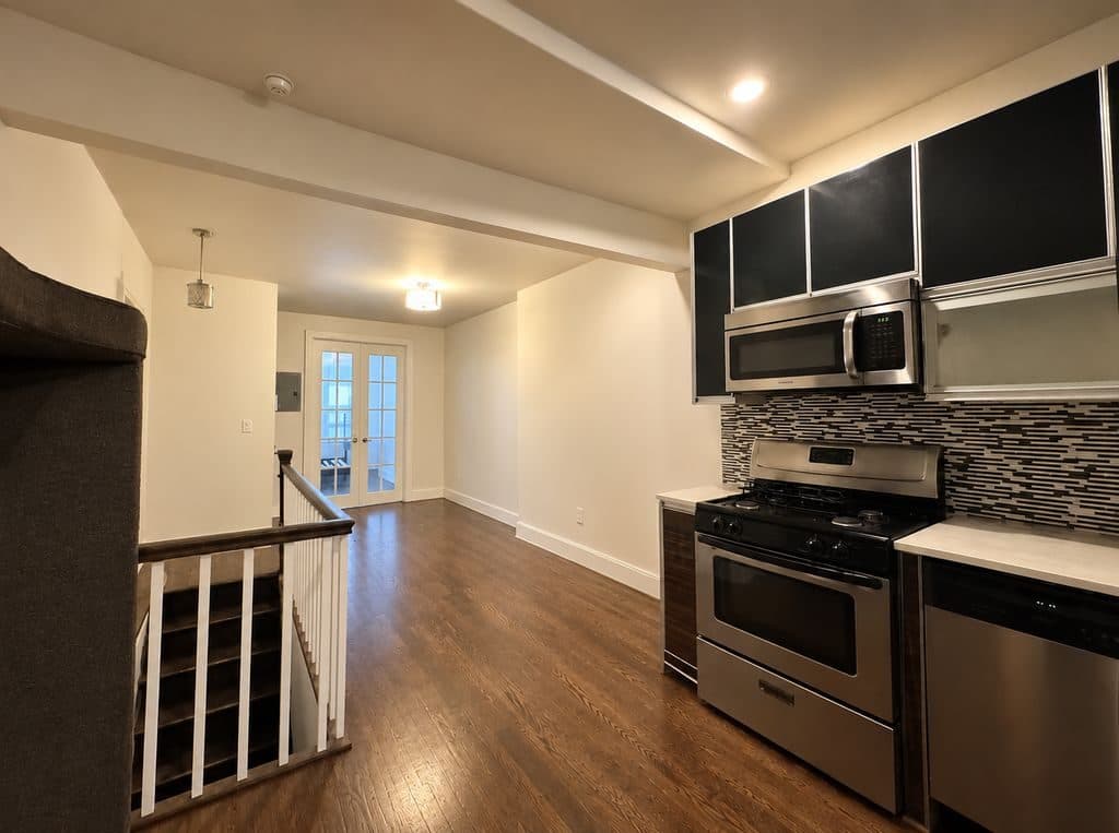 3 BR for rent — 739 Mac Donough St APT 1L, Brooklyn 1