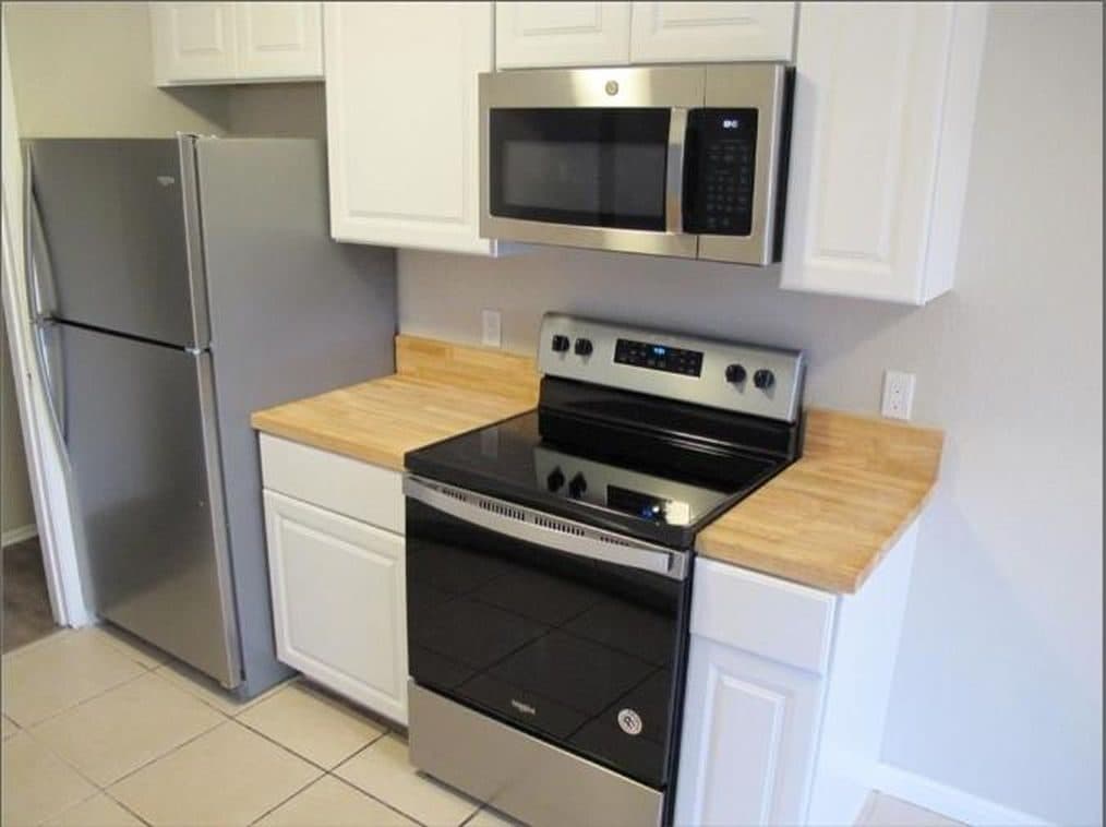 2 BR for rent — 8626 Fireside Dr #4, Austin 1