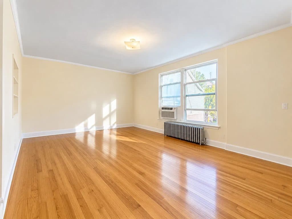 2 BR for rent — 2061 23rd St #1, Astoria 1