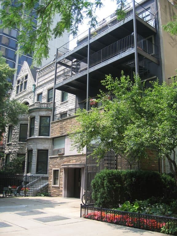 Studio for rent — 60 E Bellevue Pl #3-D, Chicago 1
