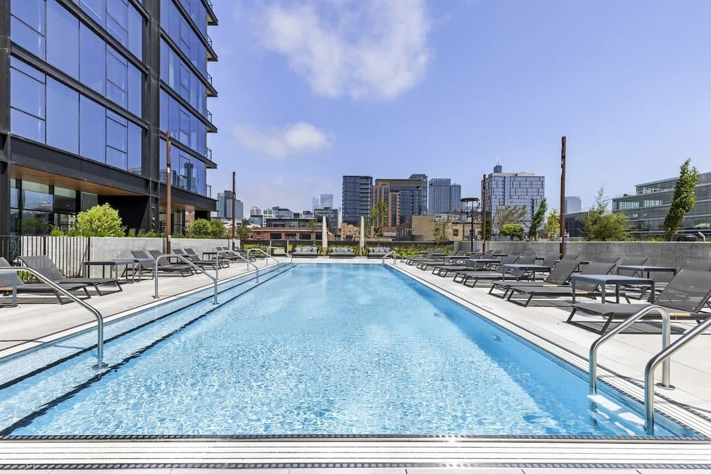 Studio for rent — 225 N Elizabeth St, Chicago 1