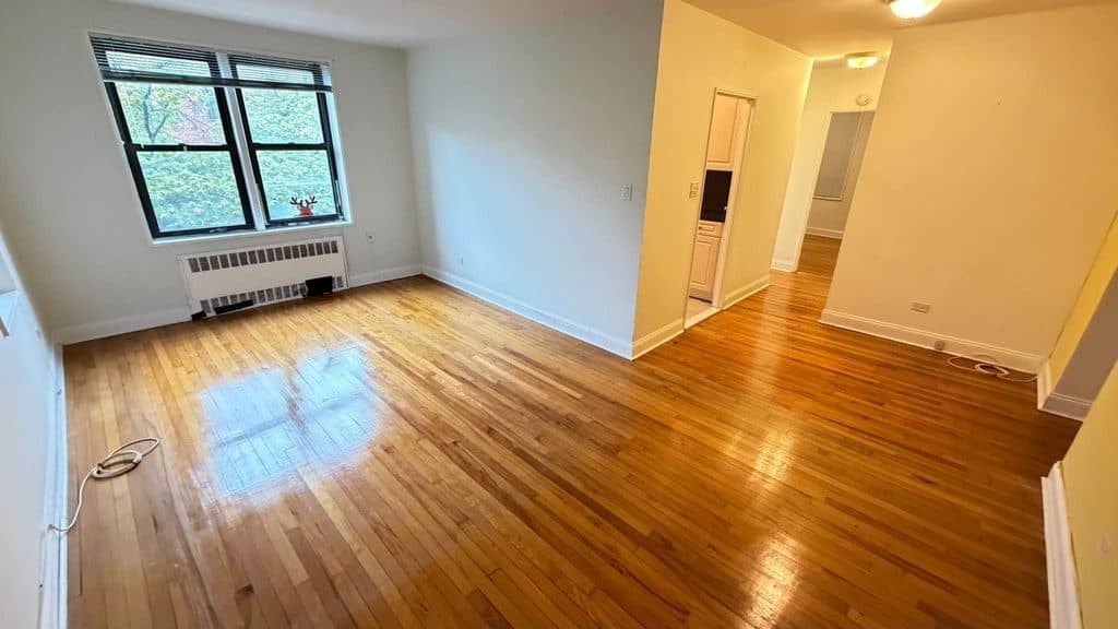 Studio for rent — 34-21 77th St, Jackson Heights 1