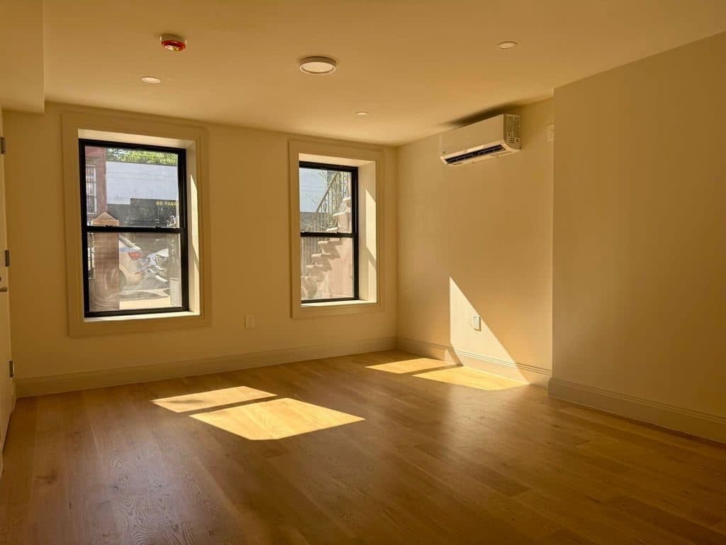 2 BR for rent — 133 Madison St, Brooklyn 1