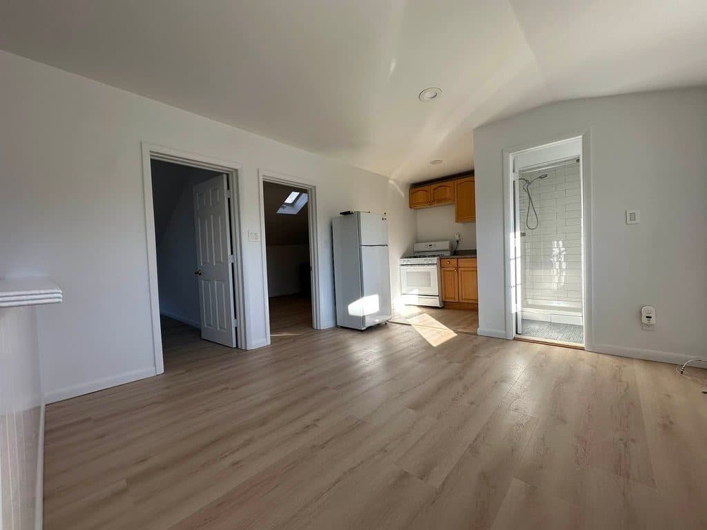 1 BR for rent — 102 Java St #3, Brooklyn 1