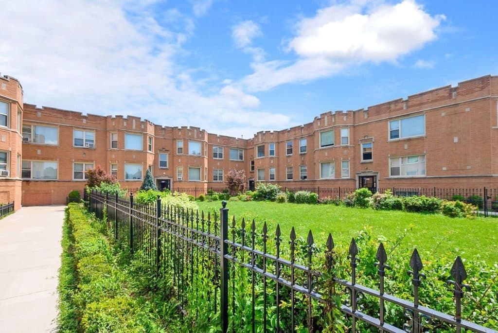 1 BR for rent — 6507-6519 S California Ave, Chicago 1
