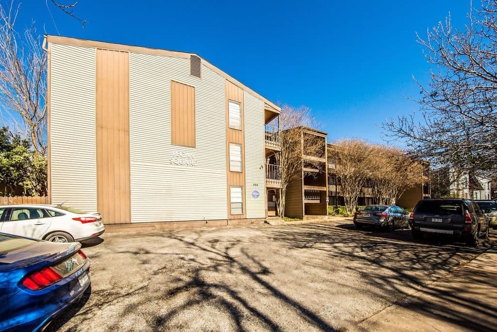 1 BR for rent — 506 W 37th St, Austin 1