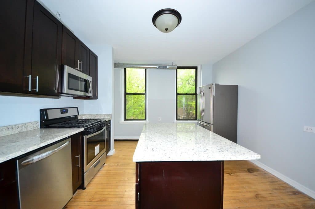 2 BR for rent — 3259 S Union Ave, Chicago 1