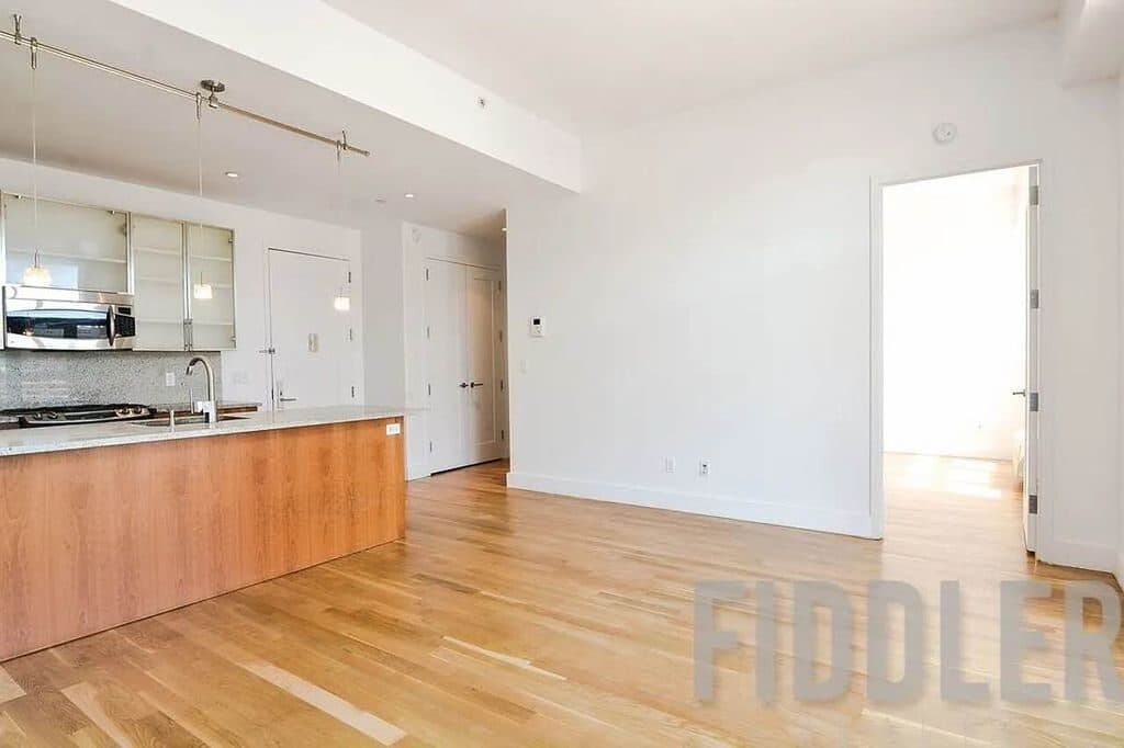 1 BR for rent — 140 Hope St, Brooklyn 1