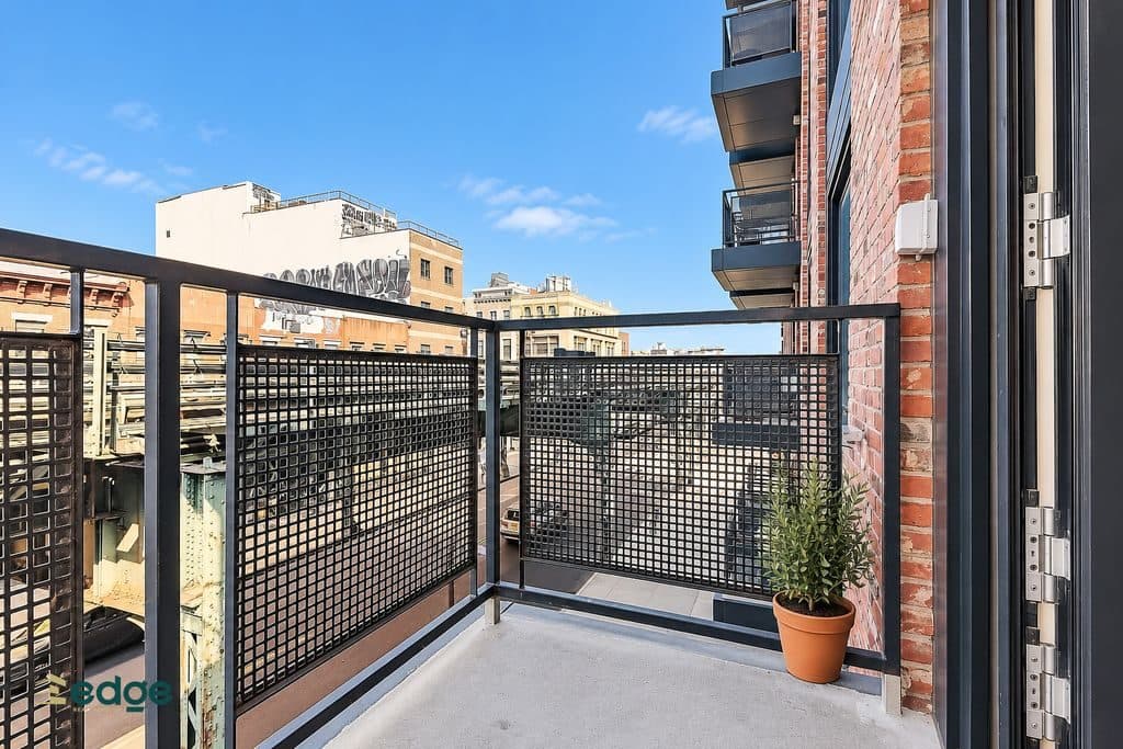 2 BR for rent — 865 Willoughby Ave APT 3F, Brooklyn 1