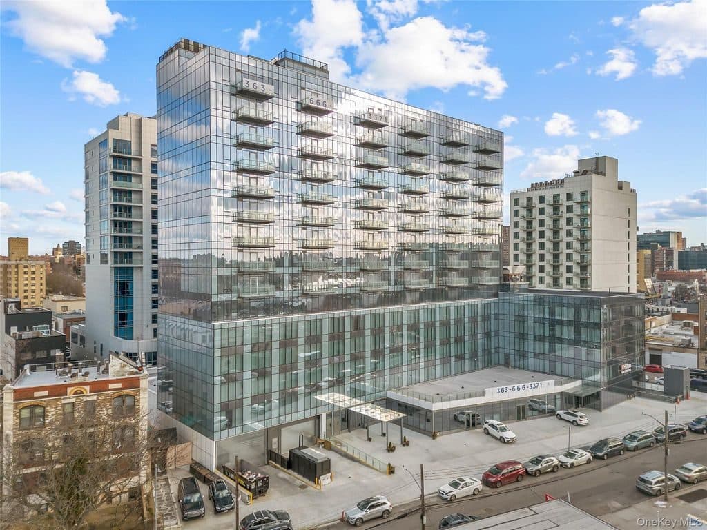 2 BR for rent — 3361 Prince St, Flushing 1