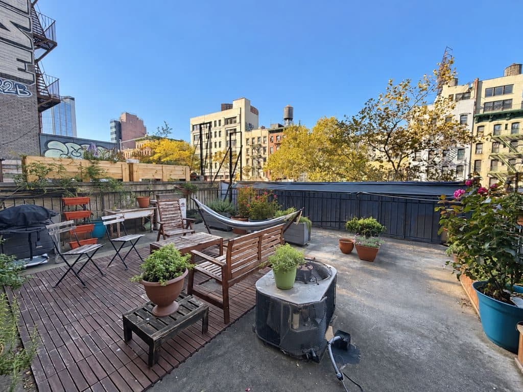 1 BR for rent — 27 Orchard St #2, New York 1