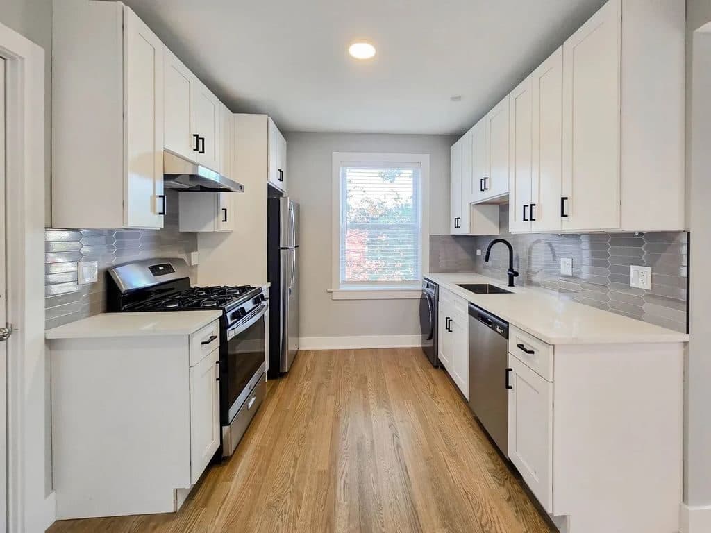 2 BR for rent — 5001 N Hermitage Ave, Chicago 1