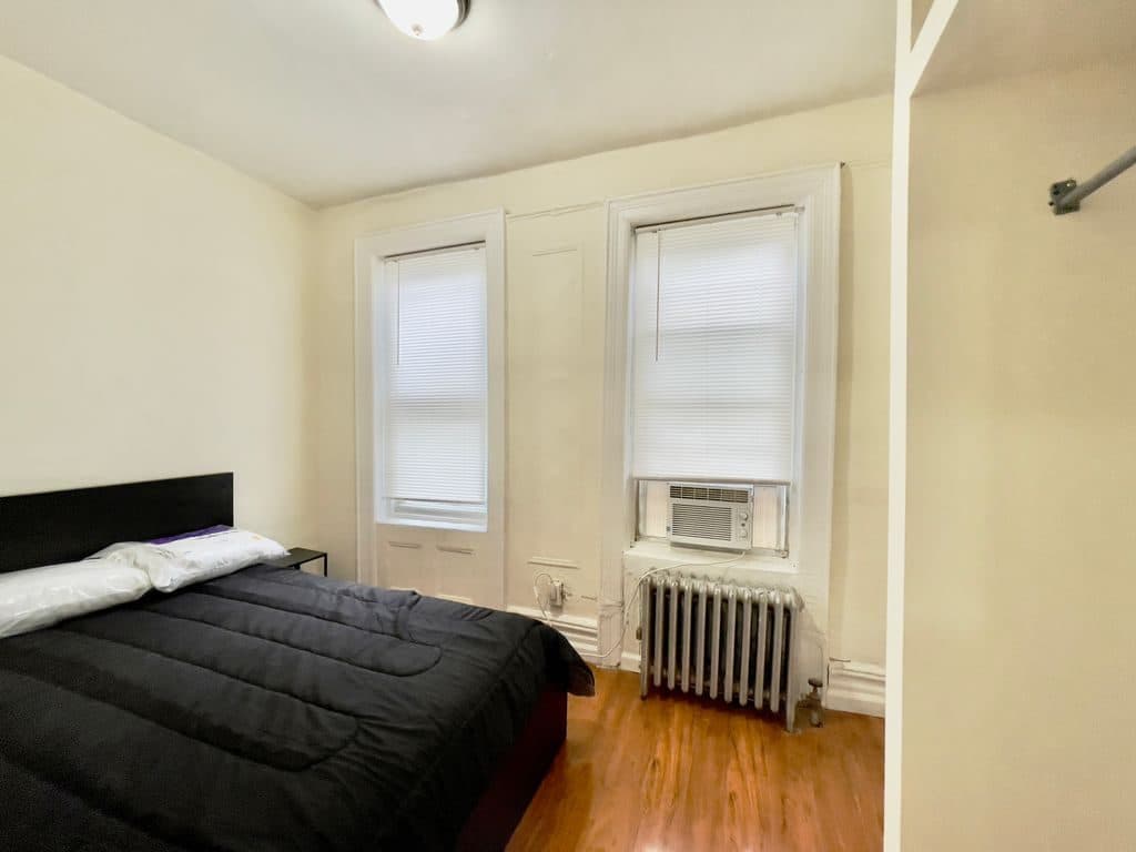1 BR for rent — 522 E 11th St #12A, New York 1