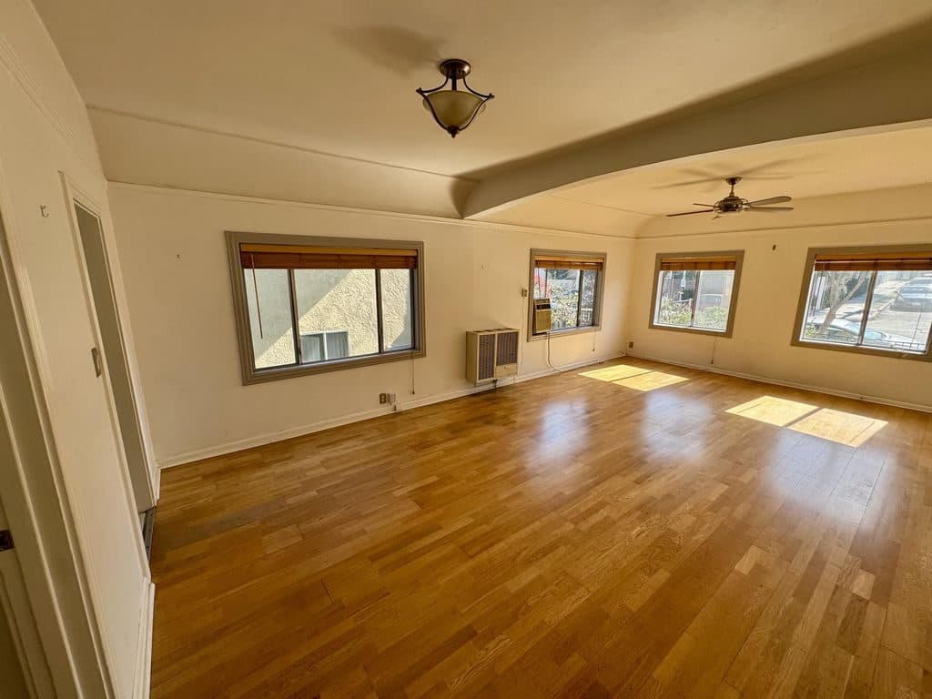 1 BR for rent — 665 Imogen Ave, Los Angeles 3