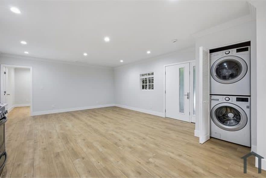 2 BR for rent — 243 Crandall St, Los Angeles 3