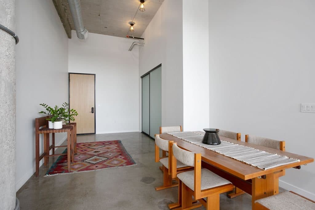 Studio for rent — 691 Mill St, Los Angeles 2