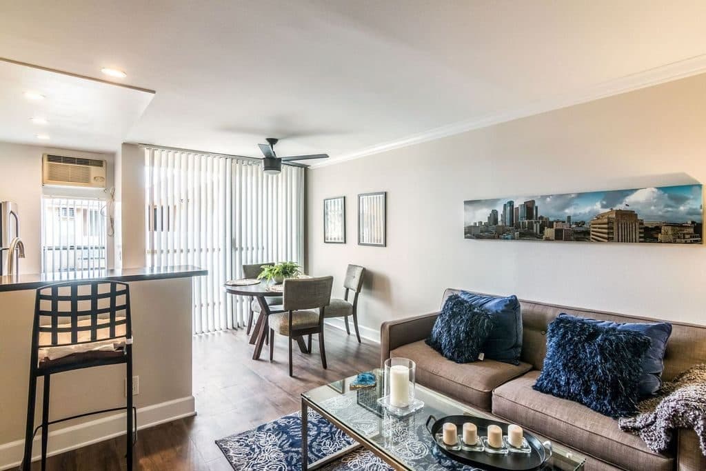 1 BR for rent — 3700 S Sepulveda Blvd, Los Angeles 2